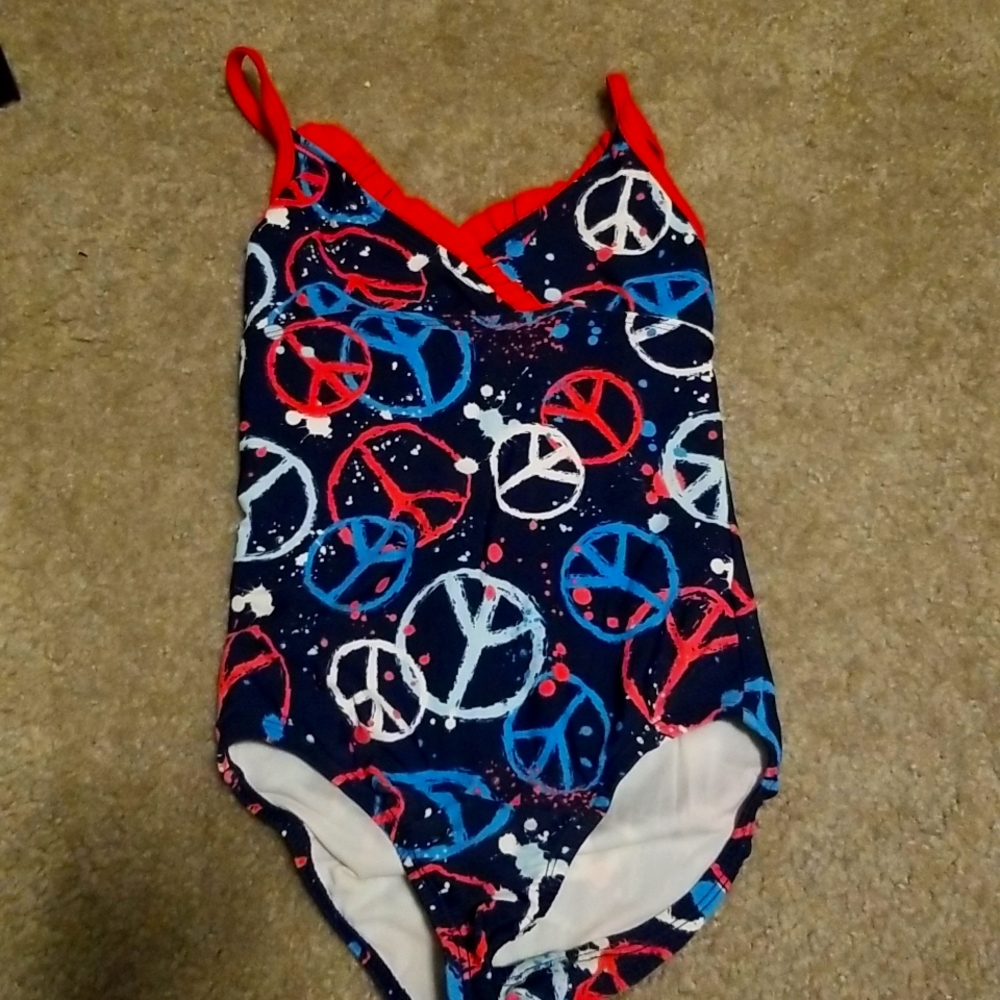 Cute Sz 6/7 Peace Signs Red, Blue, & White Swimsuit! BUNDLE TO SAVE!